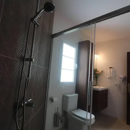Sunset House Lanzarote- House In With Sea View Apartment Tias