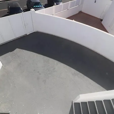 Sunset House Lanzarote- House In With Sea View Apartment