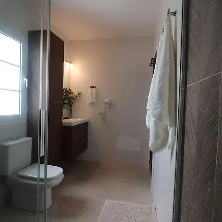 Sunset House Lanzarote- House In With Sea View Apartment